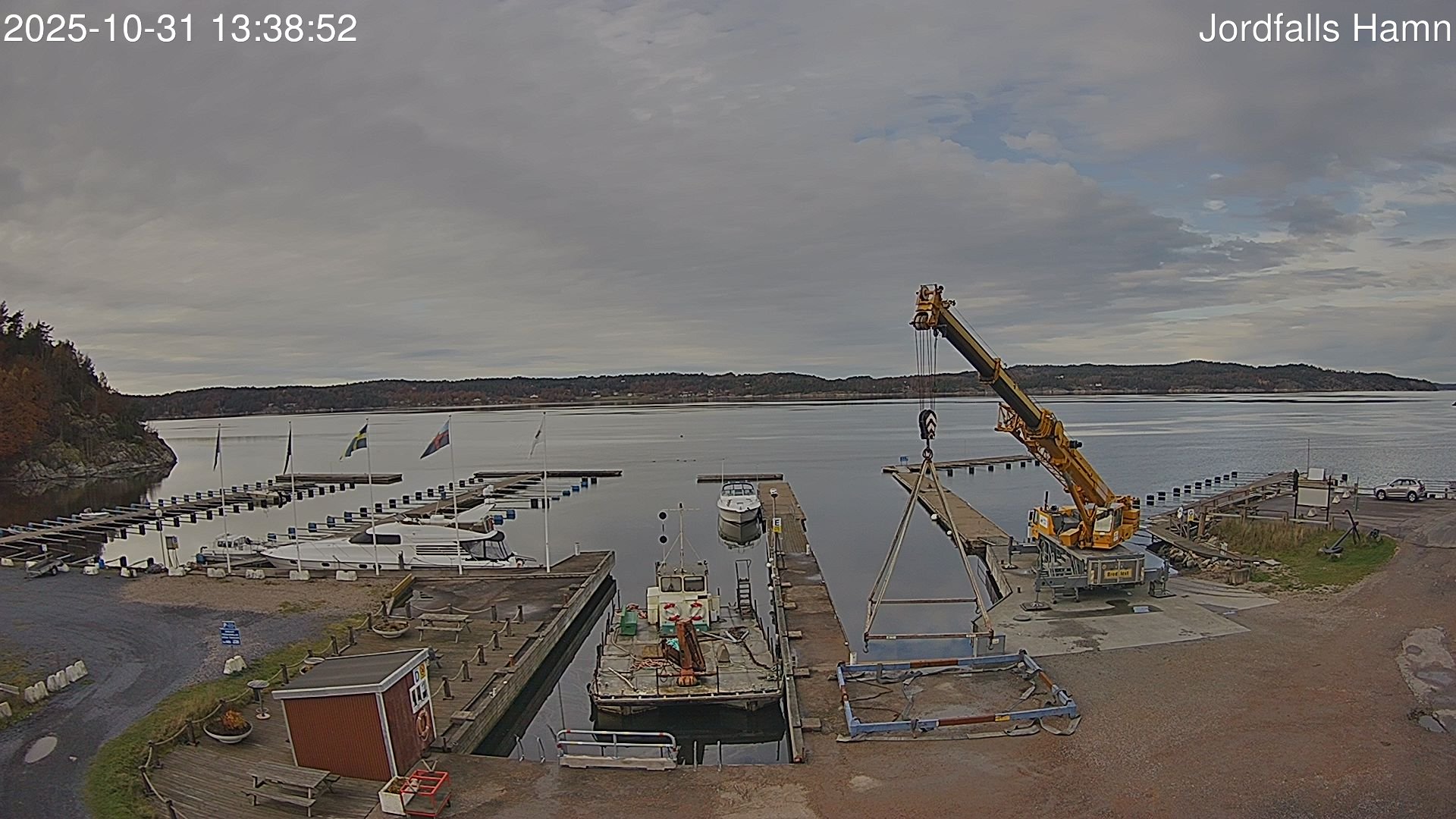 Lysekil › nord-vest: Jordfalls Hamn