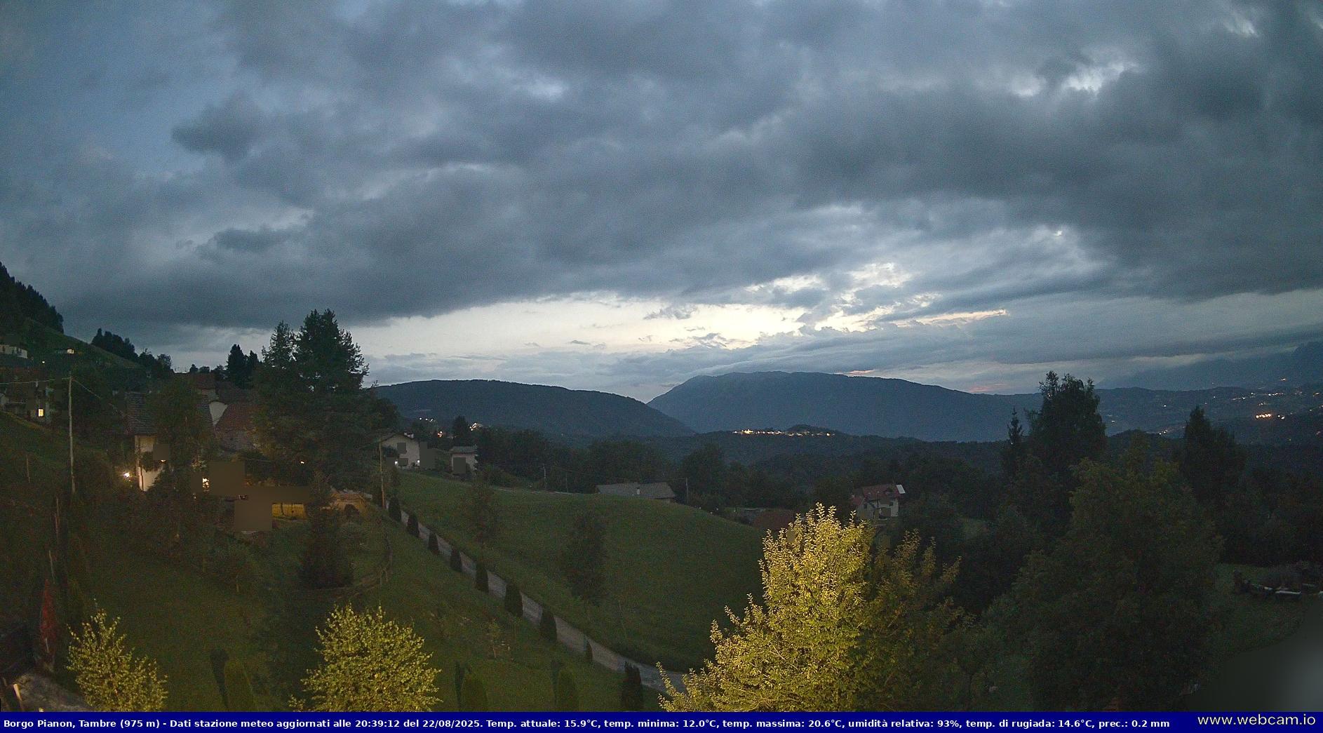 time-lapse frame, Borgo Pianon (Tambre - BL) - 975m webcam