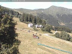 view from Alpe di Mera - Arrivo pista Baita e campo scuola on 2025-07-04