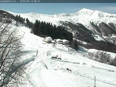 view from Alpe di Mera - Arrivo pista Baita e campo scuola on 2026-03-16