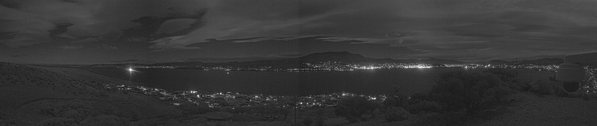 time-lapse frame, Droughty Point webcam