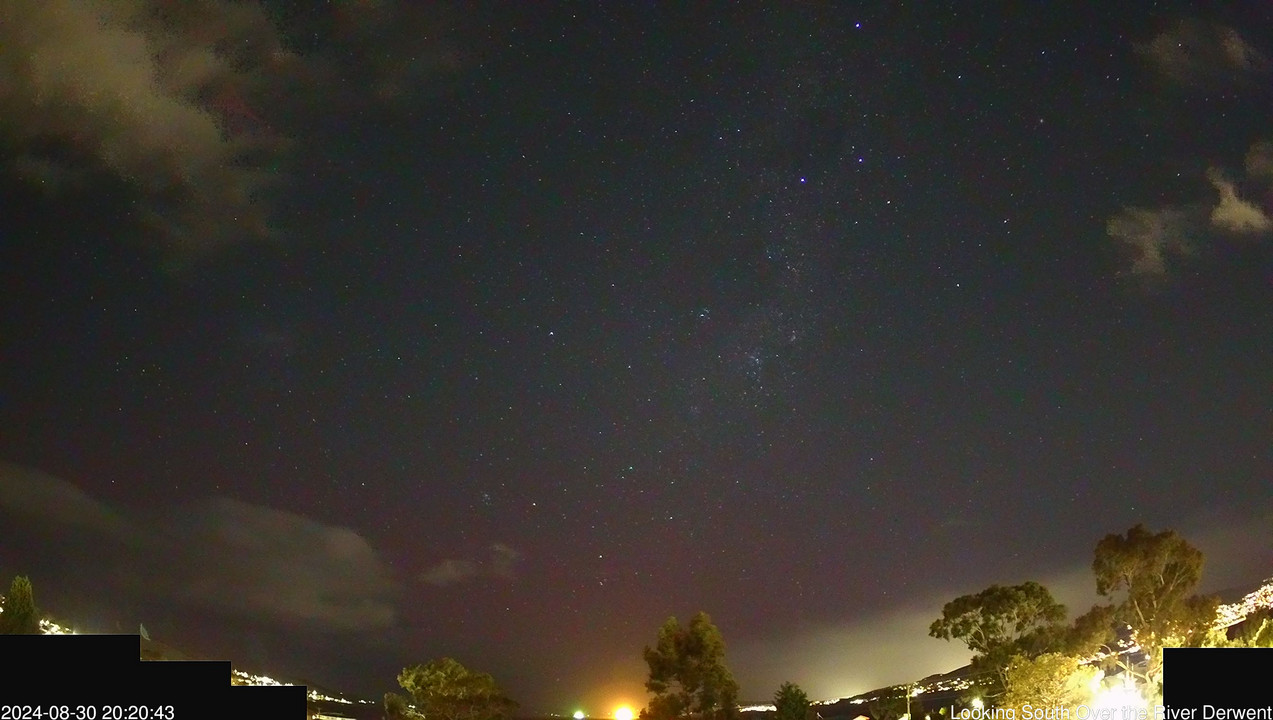 time-lapse frame, Aurora 30-08-24 webcam