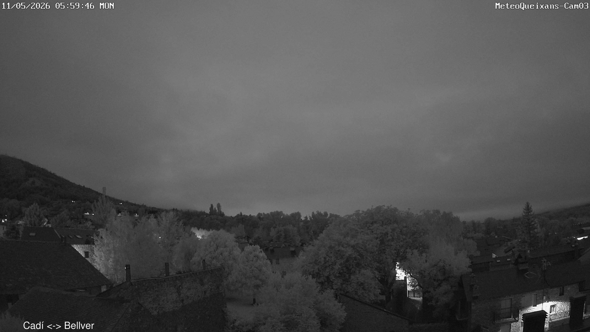 time-lapse frame, 2026-05-11 06:00-20:00 webcam