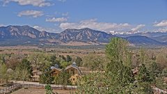 view from Louisville Flatirons time-lapse on 2026-04-13