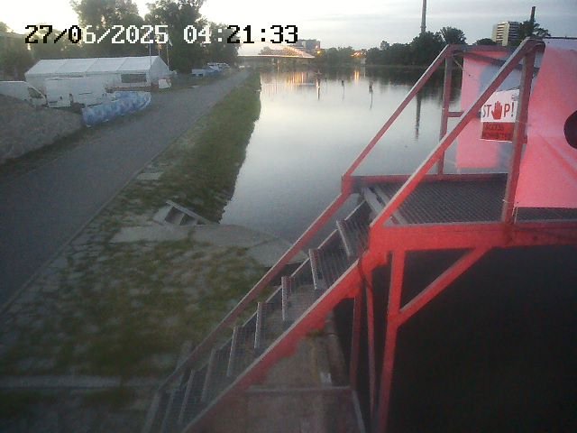 time-lapse frame, Troja - Warm Up webcam