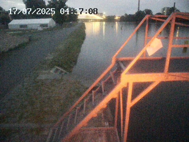 time-lapse frame, Troja - Warm Up webcam