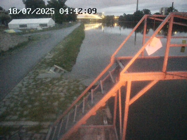 time-lapse frame, Troja - Warm Up webcam