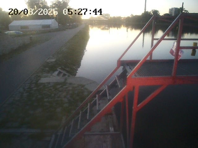 time-lapse frame, Troja - Warm Up webcam