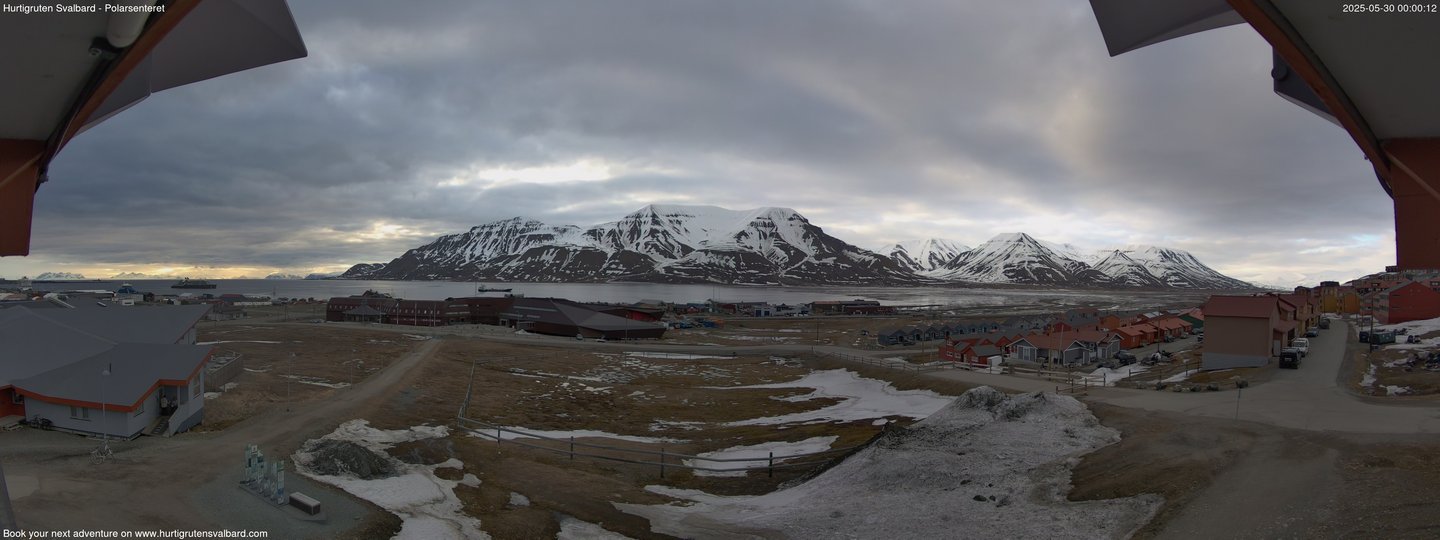 time-lapse frame, Hurtigruten Svalbard - Hiorthfjellet webcam