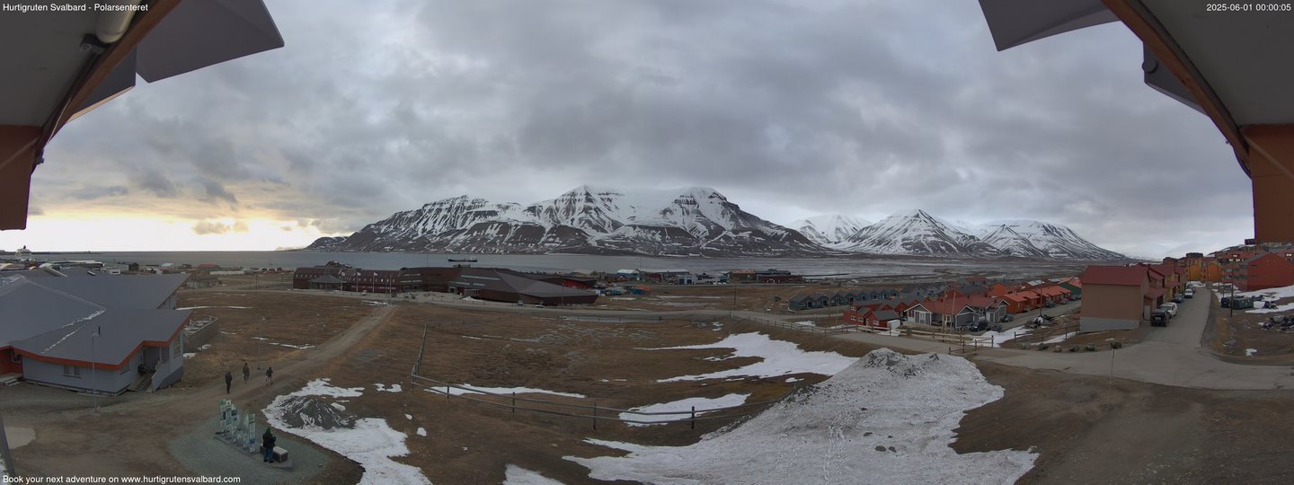 time-lapse frame, Hurtigruten Svalbard - Hiorthfjellet webcam