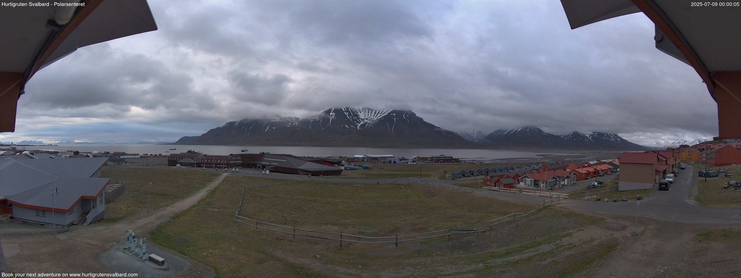 time-lapse frame, Hurtigruten Svalbard - Hiorthfjellet webcam