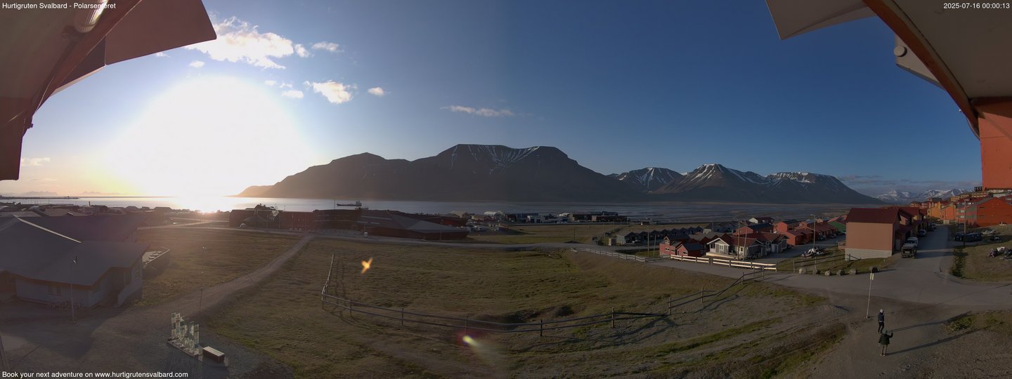time-lapse frame, Hurtigruten Svalbard - Hiorthfjellet webcam