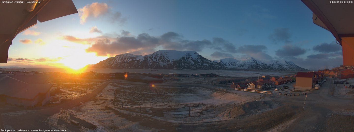 time-lapse frame, Hurtigruten Svalbard - Hiorthfjellet webcam