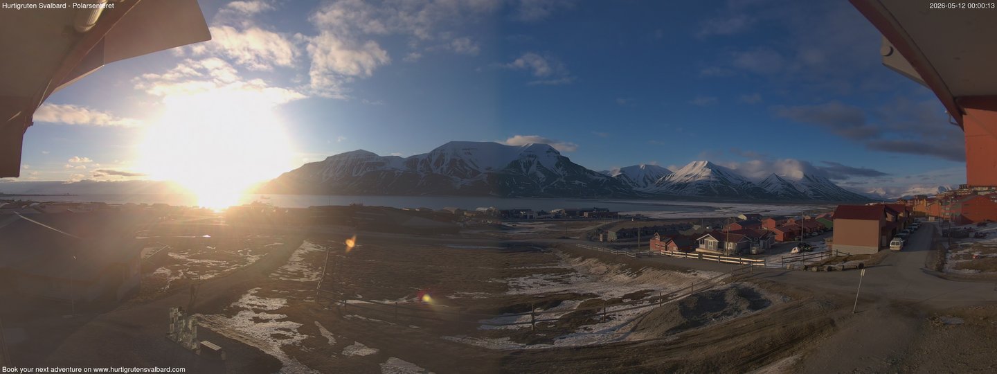 time-lapse frame, Hurtigruten Svalbard - Hiorthfjellet webcam