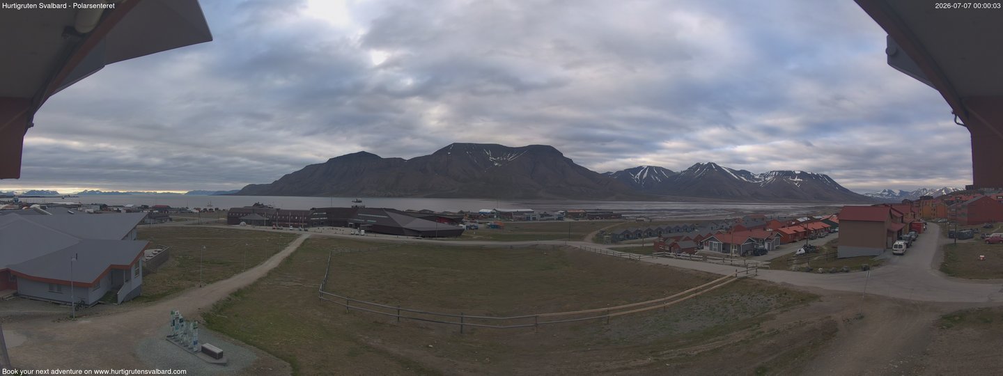 time-lapse frame, Hurtigruten Svalbard - Hiorthfjellet webcam