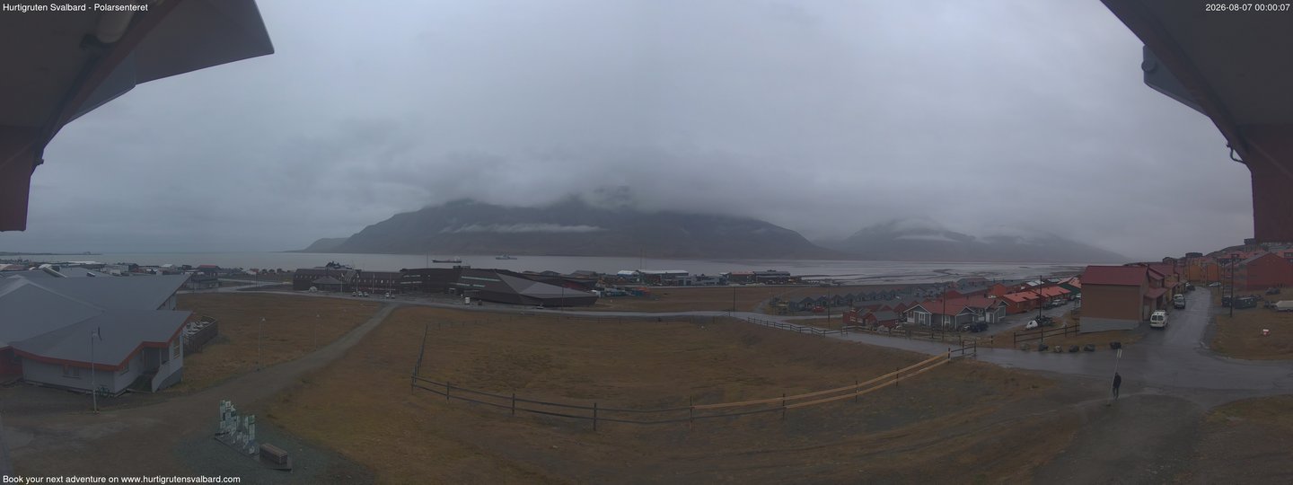 Hurtigruten Svalbard - Hiorthfjellet webcam time-lapse frame, Hurtigruten Svalbard - Hiorthfjellet webcam