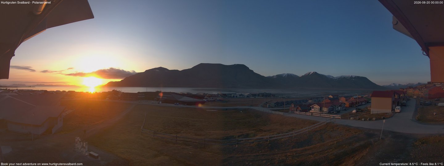 time-lapse frame, Hurtigruten Svalbard - Hiorthfjellet webcam
