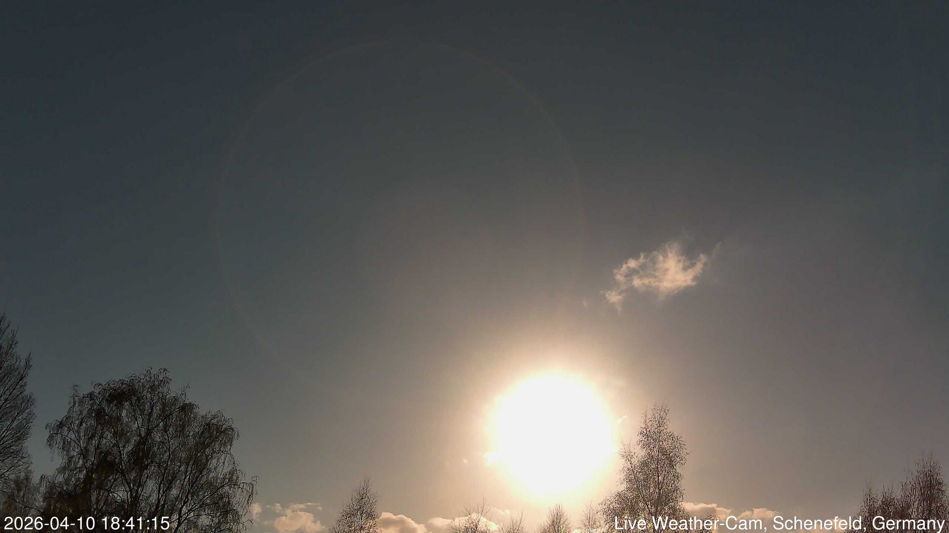 time-lapse frame, 2026-04-10 18:41-21:11 webcam