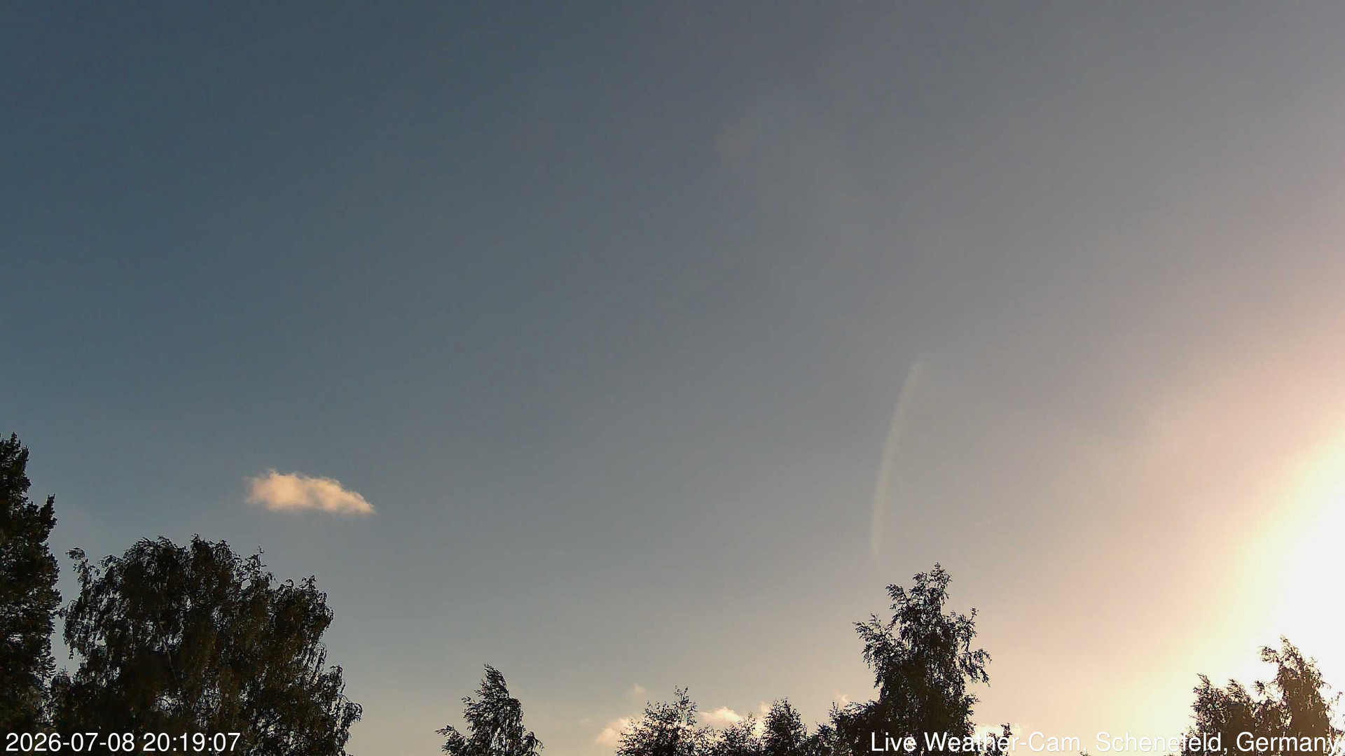 time-lapse frame, 2026-07-08 20:19-22:49 webcam