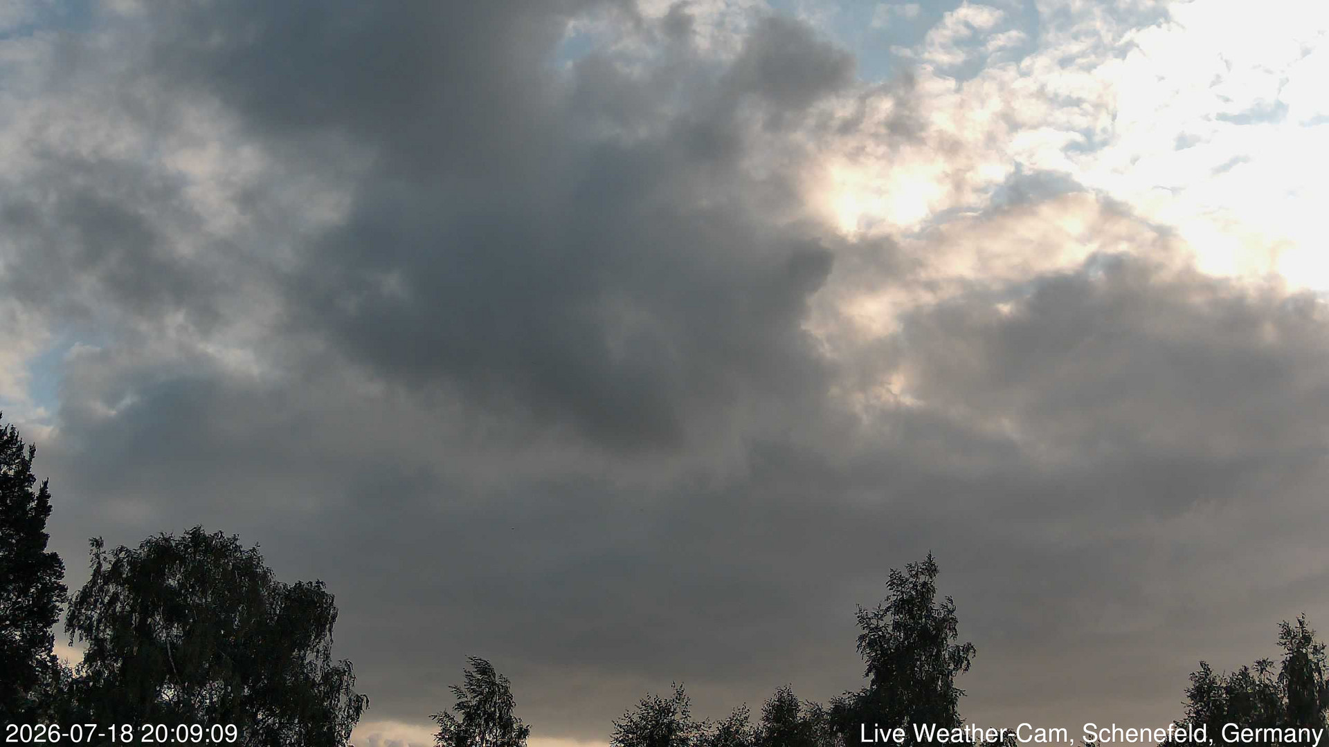 time-lapse frame, 2026-07-18 20:09-22:39 webcam