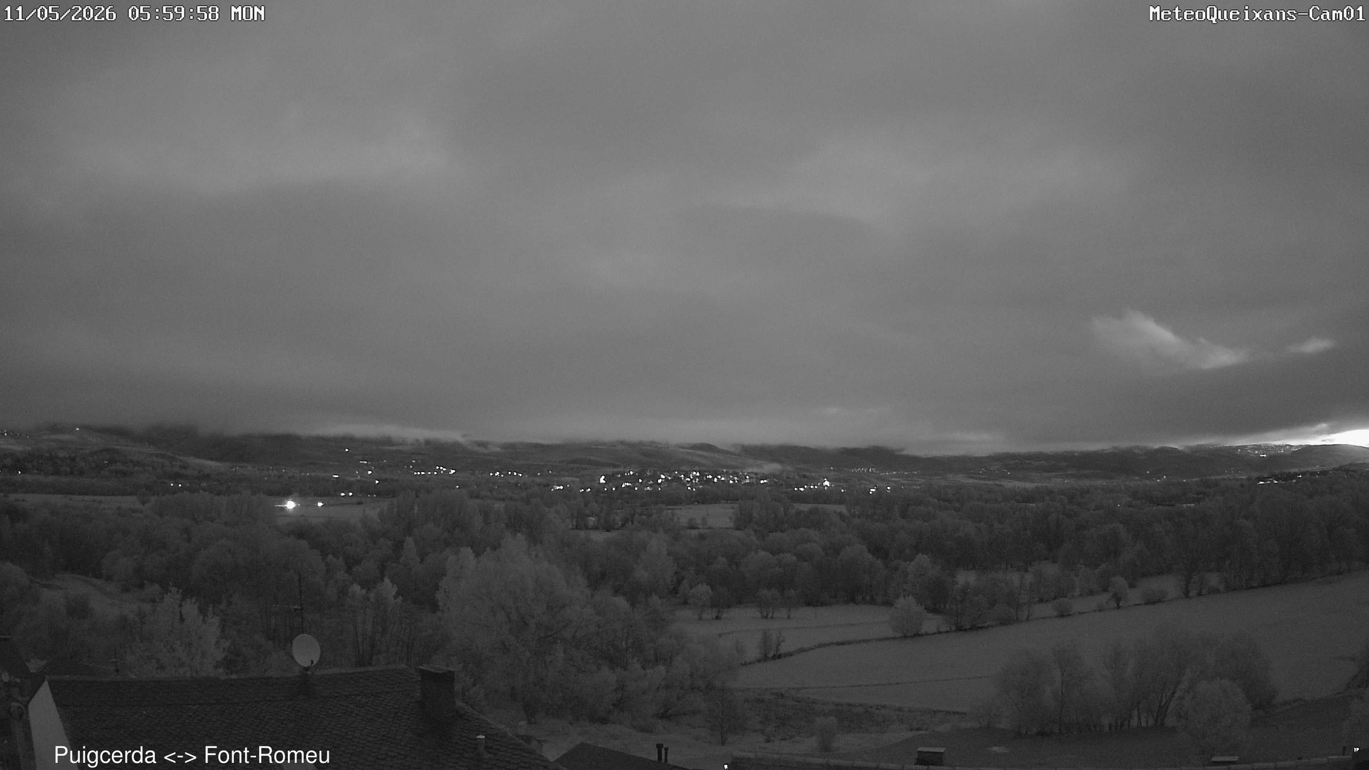time-lapse frame, 2026-05-11 06:00-20:00 webcam