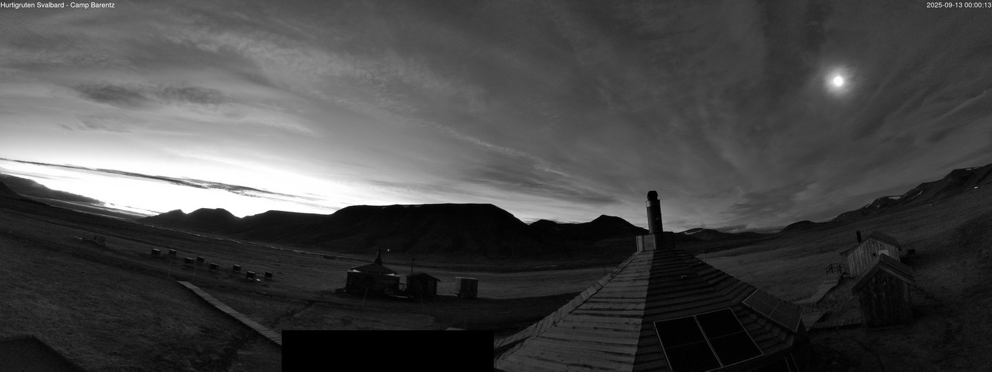 time-lapse frame, Hurtigruten Svalbard - Camp Barentz webcam