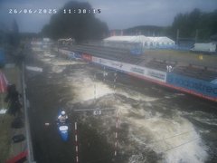 view from Troja - bottom on 2025-06-26
