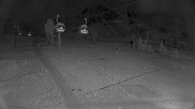 time-lapse frame, Mammoth Main Lodge webcam