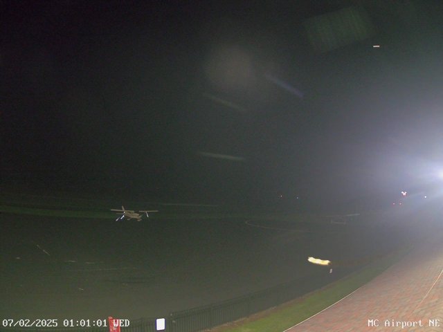 time-lapse frame, Mifflin County Airport (east) webcam