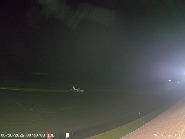 time-lapse frame, Mifflin County Airport (east) webcam