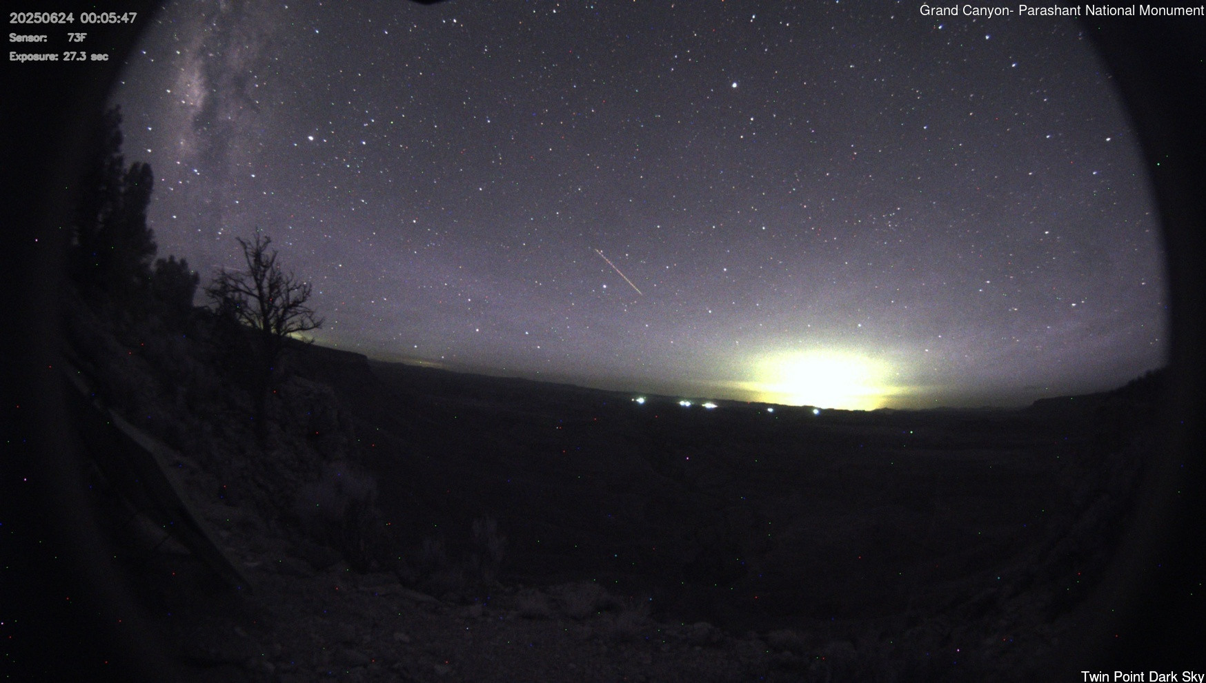 time-lapse frame, Twin Point - Dark Sky webcam