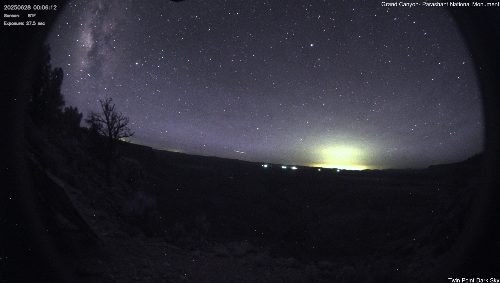 time-lapse frame, Twin Point - Dark Sky webcam