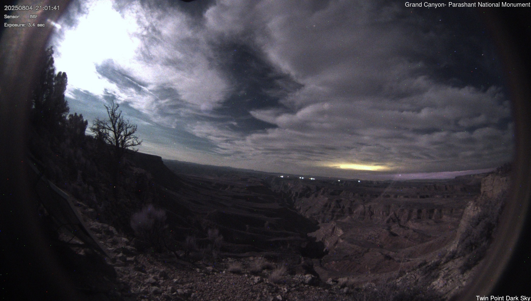 time-lapse frame, Twin Point - Dark Sky webcam