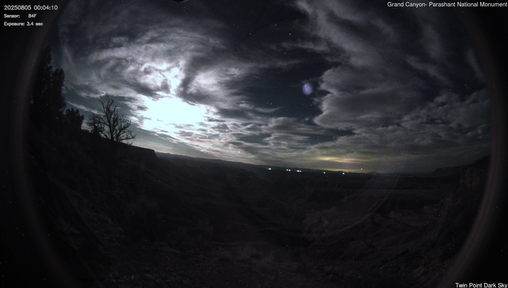 time-lapse frame, Twin Point - Dark Sky webcam
