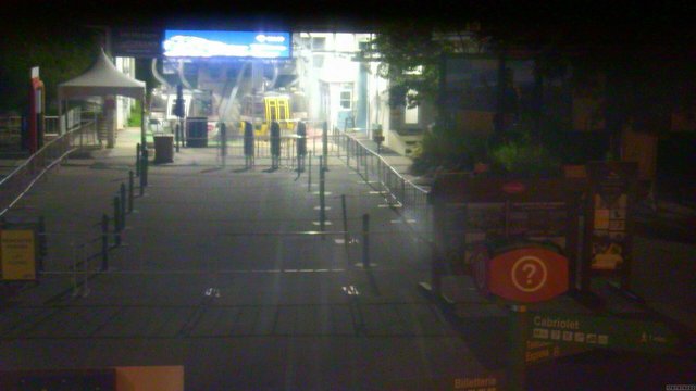 time-lapse frame, Tremblant Base Sud webcam