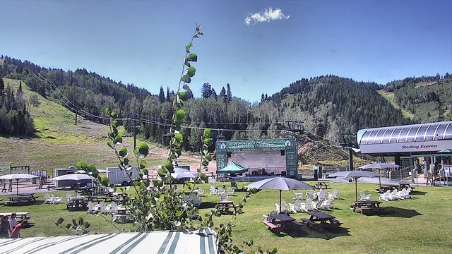 time-lapse frame, Deer Valley Silver Lake Lodge webcam