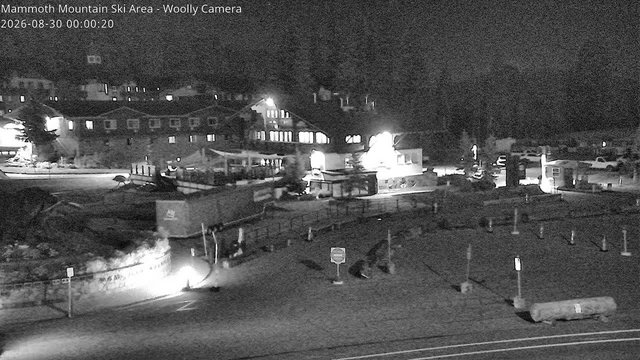 time-lapse frame, Mammoth Main Lodge Woolly webcam