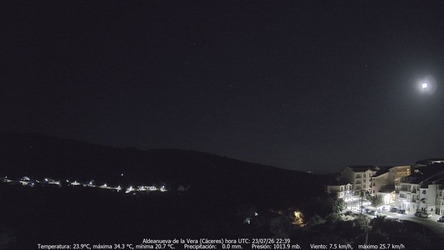 time-lapse frame, MeteoGredos webcam