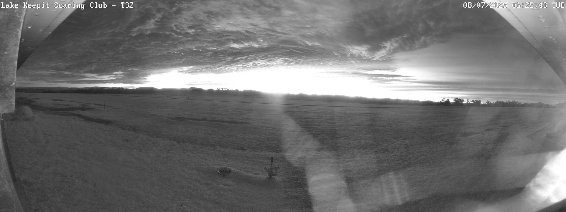 time-lapse frame, Lake Keepit Soaring Club T32 webcam