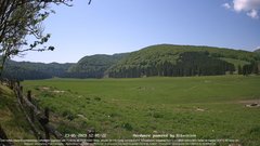 view from Webcam Cansiglio - verso la piana dei "Bech" on 2023-05-23