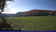 view from Webcam Cansiglio - verso la piana dei "Bech" on 2024-10-21