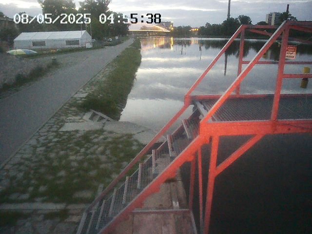 time-lapse frame, Troja - Warm Up webcam