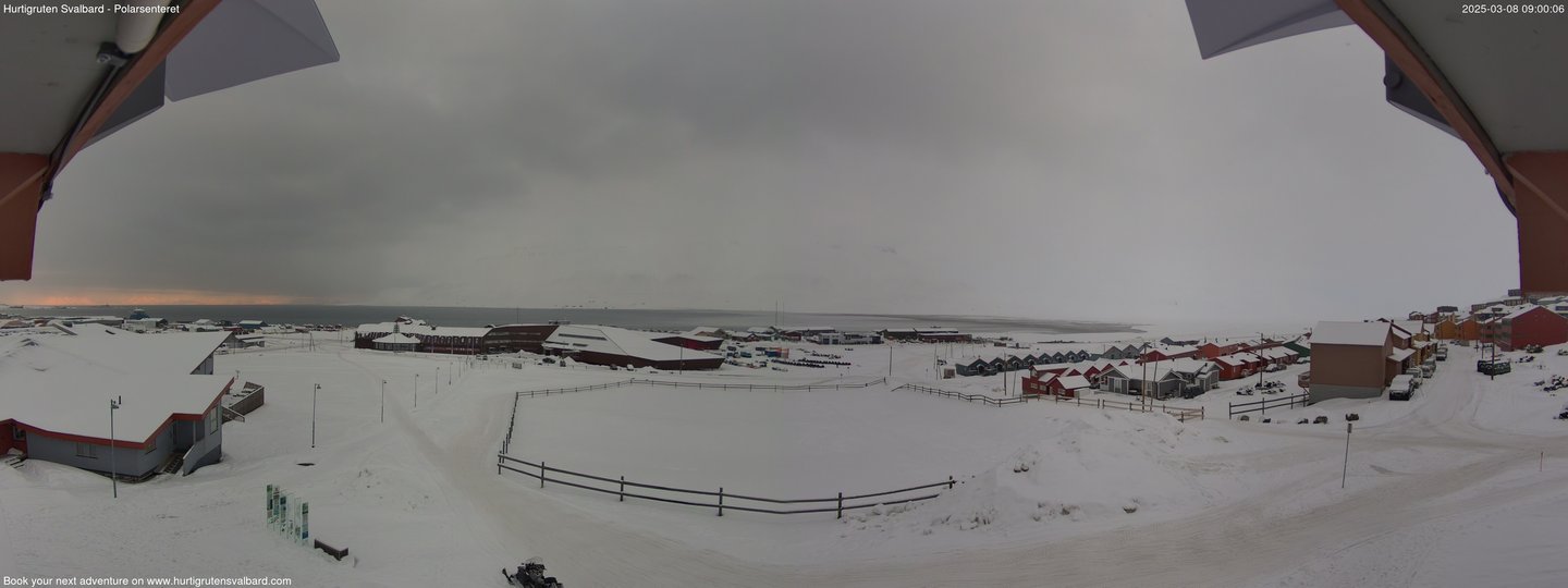 time-lapse frame, Hurtigruten Svalbard - Hiorthfjellet webcam