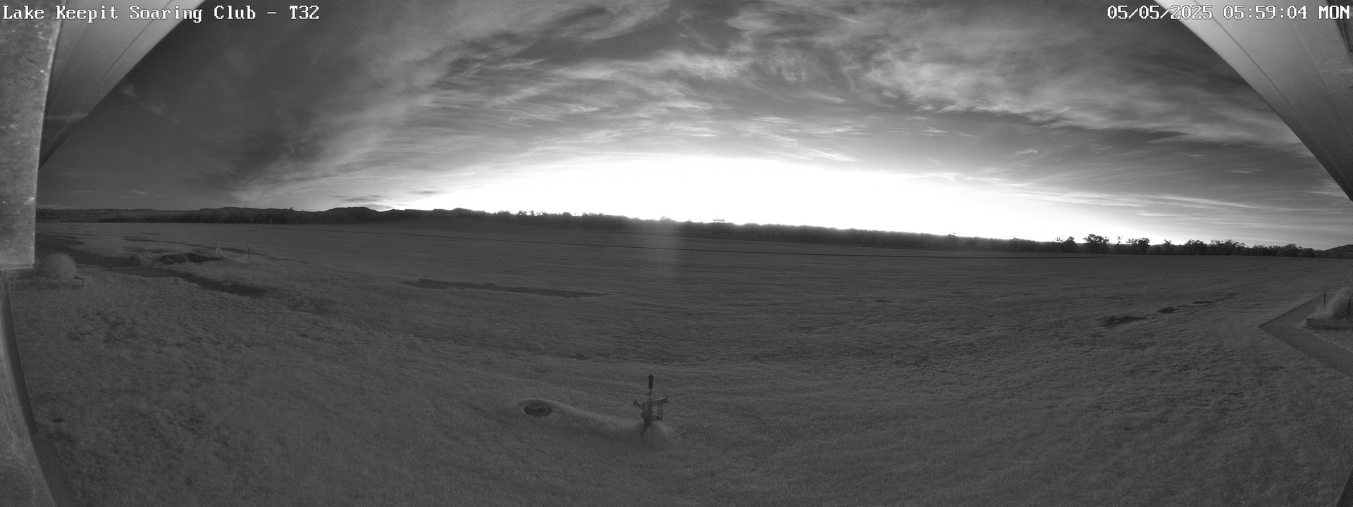 time-lapse frame, Lake Keepit Soaring Club T32 webcam
